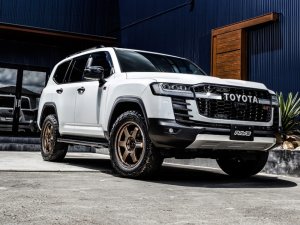 RAYS TE37 ultra LARGE P.C.D. 18x8J Алмазно-тёмный глянцевый металлик 05128803616MM - thumbnail 18