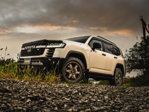 RAYS TE37 ultra LARGE P.C.D. 18x8J Алмазно-тёмный глянцевый металлик 05128803616MM - thumbnail 22