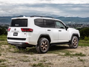 RAYS TE37 ultra LARGE P.C.D. 18x8J Алмазно-тёмный глянцевый металлик 05128803616MM - thumbnail 19