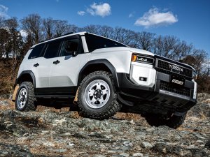 RAYS A-LAP-05X 17x8J Blast Black 2 10127800018BT - thumbnail 12