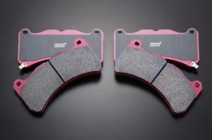 STI Комплект тормозных колодок передний ST262964S081