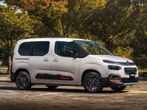 RAYS 2x7FT SPORT EDITION 17x7J Полуматовый чёрный/RAP (Прозрачный красный) 27337703425B7J - thumbnail 8