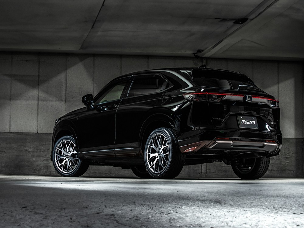 RAYS 2x7FT 17x7J Алмазная резка/Серый боковой грейс 27337703425QAJ - Фото 15