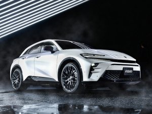 RAYS 2x9R 18x7.5J (21,22 дюйма: HDJ) Глянцевый черный 27398755096BNJ - thumbnail 7