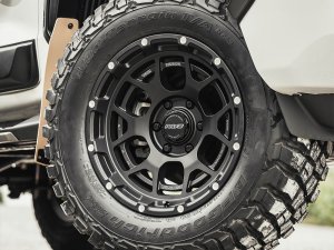 RAYS M6 18x9J Матовый черный 38218900089BPL - thumbnail 4