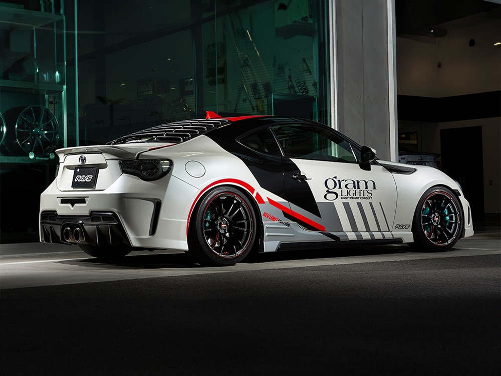 RAYS 57XTREME REVLIMIT EDITION 18x7.5J Чёрный & Машининг / E-pro Coat 57888754995BLJ - Фото 6