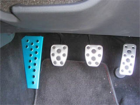 Laile Подставка для ног водителя S46020DR