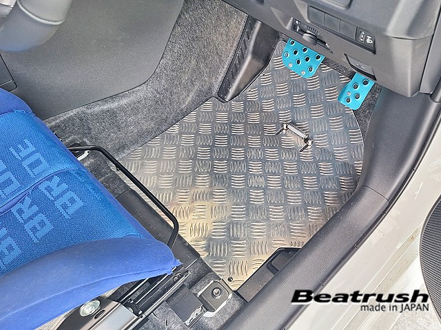 Laile Напольная панель [со стороны водителя] S71021FPR