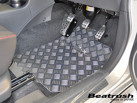 Laile Панель пола [КОМПЛЕКТ для водителя и пассажира] S78041FPS