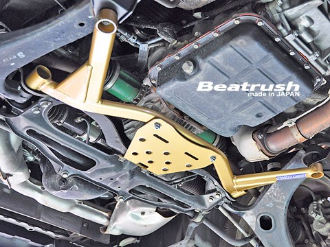 Laile Передний усилитель жесткости (стабилизатор) S86204PB-F