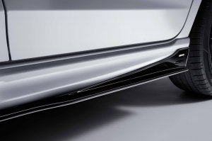 Боковой нижний спойлер черный