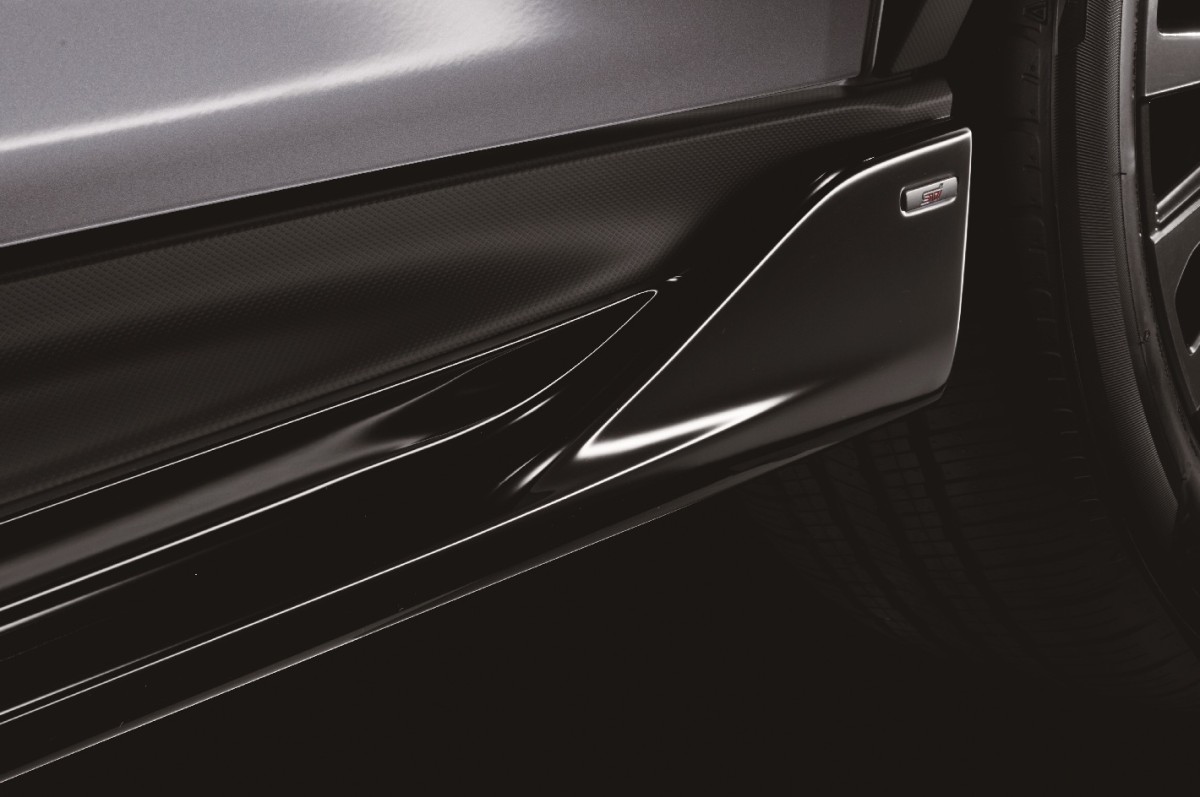 STI Боковой нижний спойлер STI, чёрный (S:HEV) OEM SG517VC170 для Subaru Layback VN5-LB — Фото 1