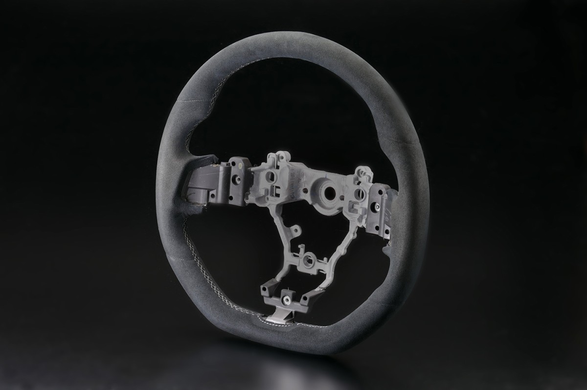 STI Steering Wheel (Ultra Suede) ST34312VV011 - Photo 2