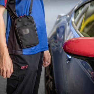 STI Сумка-косметичка для смартфона STI STSG24100280