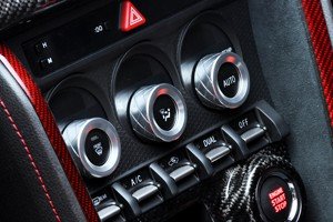 LIBERAL ホログラム エアコンダイヤル — 各色 3個セット（1台分）（Subaru BRZ ZC6用）