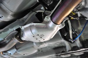 LIBERAL エキゾーストアースキット（Subaru Impreza WRX STI GRF用） — 写真 5
