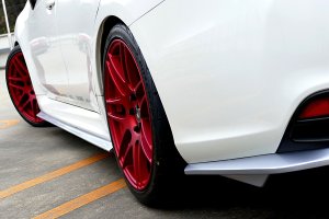 LIBERAL サイドスカート — カーボン仕様（クリア塗装済）（Subaru Levorg VM4用）