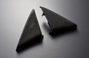 LIBERAL Gusset Cover — Colored carbon for Subaru Legacy BR