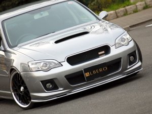 LIBERAL Front Grille — Carbon for Subaru Legacy BL5