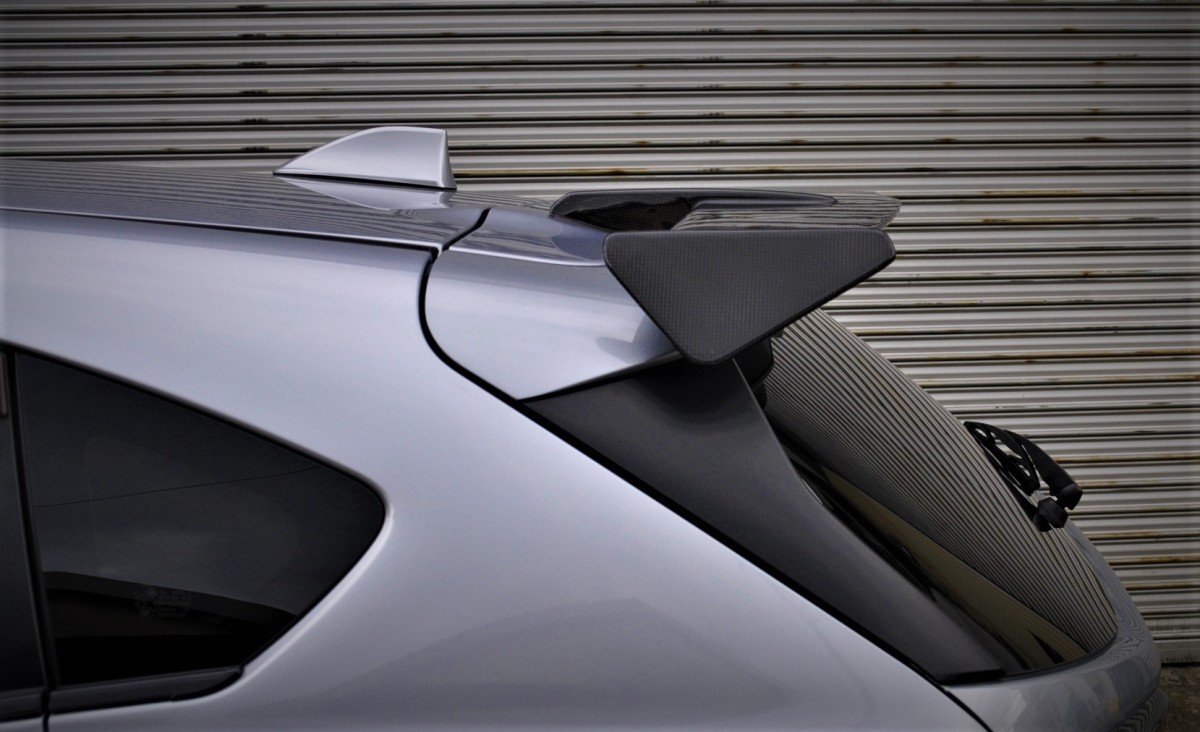 SYMS Rear Wing Carbon OEM Y3000GT004 for Subaru XV GT — Photo 2
