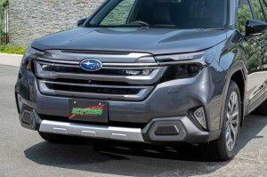 SYMS SL FORESTER
Front Center Garnish OEM Y3000SL001