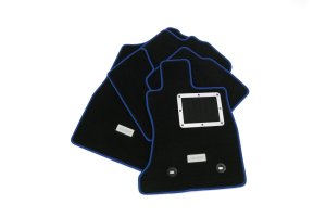 ZERO/SPORTS ハイクオリティフロアマット ブルー OEM 0932130（Subaru WRX S4 VBH用） — 2