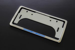 ZERO/SPORTS ライセンスプレートフレーム 専用エンブレム付 OEM 1556008