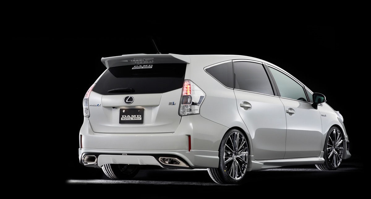 DAMD Prius Alpha para Toyota Prius Alpha — Foto 2